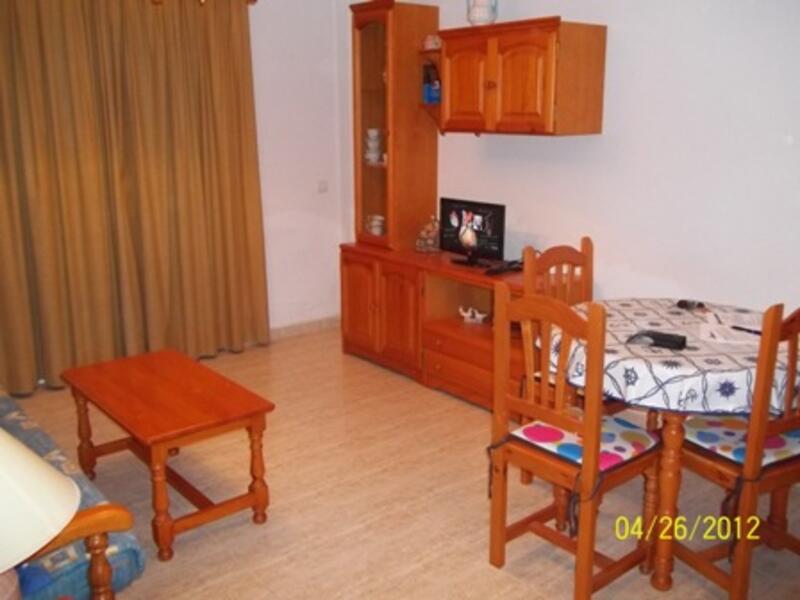 VM1/AC/60: Apartment for Rent in Vera Playa, Almería