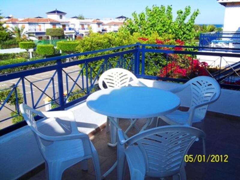VM1/AC/60: Apartment for Rent in Vera Playa, Almería