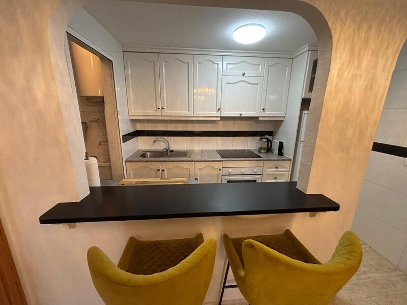 VM1/LV: Apartment for Sale in Vera Playa, Almería
