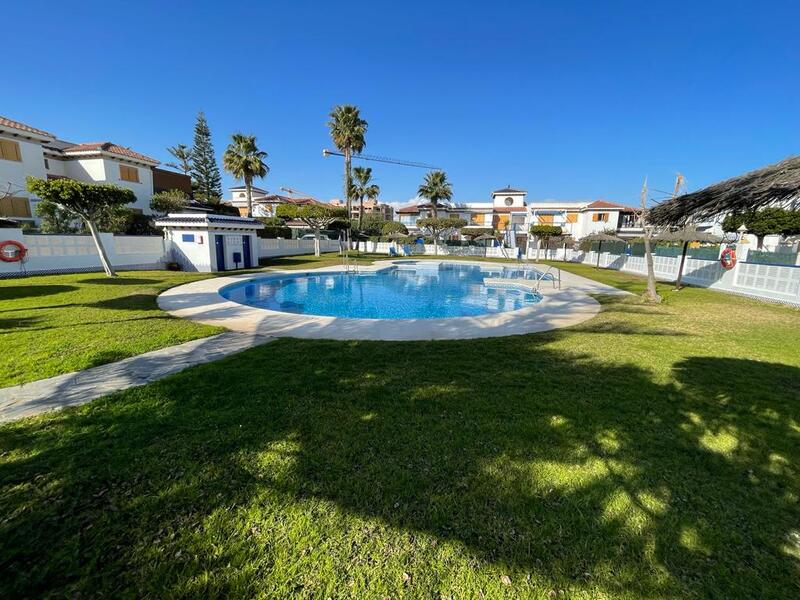 VM3/CJ/14: Apartamento en venta en Vera Playa, Almería